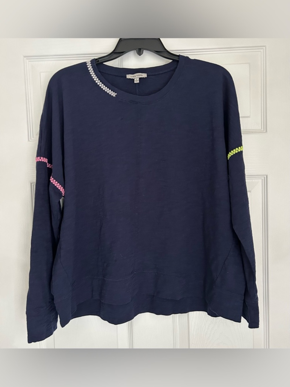 Lisa Todd Navy Crewneck Long Sleeve Tee Sweatshirt with Contrast Stitching L